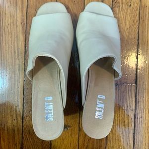 Silent D Block Heels